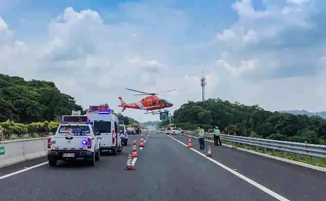当阳高速公路汽车救援案例